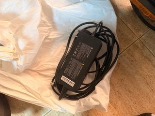 Due monopattini elettrici (1=150€ e 2=200€)