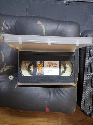 El Jorobado de Notre Dame VHS (Español)