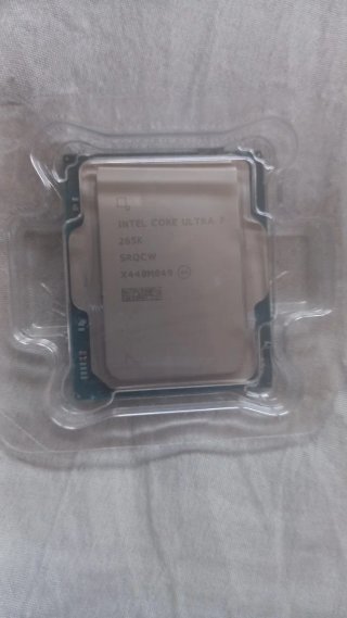 Intel Core Ultra 7 265k