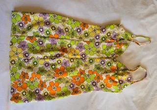 Vestido Zara floral multicolor talla M