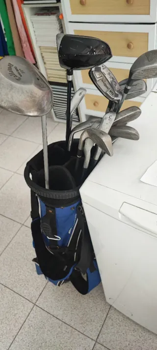 Bolsa de golf con palos
