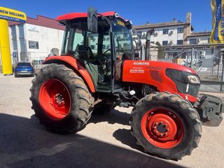 Tractor Kubota M9960D