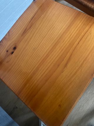 5 Sillas de Madera