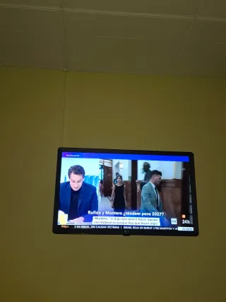 SMARTV LG 28 ,apenas usado en segunda residencia.