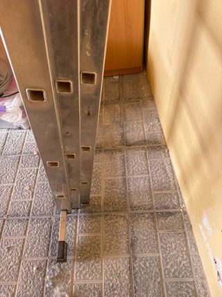 Escalera extensible de aluminio