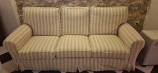 Sofá de 3 plazas a rayas beige