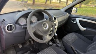Dacia Logan 2012