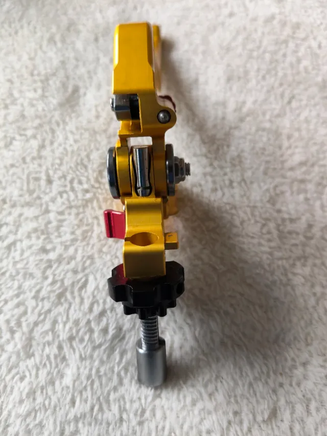 Maneta Freno CNC Moto Ajustable Dorada