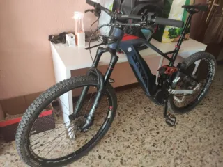 Bicicleta Eléctrica Enduro