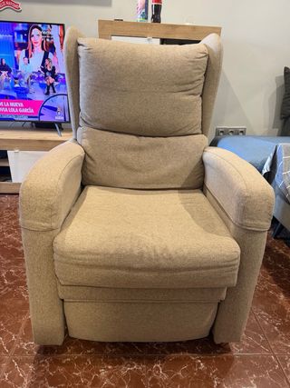 Sofá reclinable tela beige 8/10