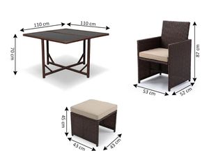 Conjunto Mesa Ratan 4 Sillas y 4 Pufs