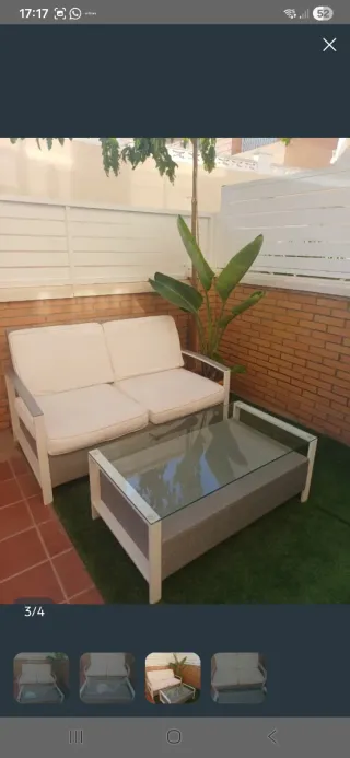 Mueble de jardín.Sofa y mesa
