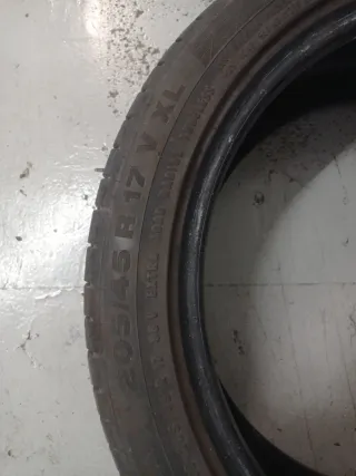 Neumáticos 205 45 R17