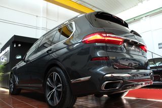BMW X7 2023
