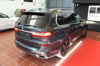 BMW X7 2023