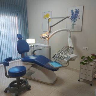 Lote Equipo Dental (LIQUIDACIÓN)