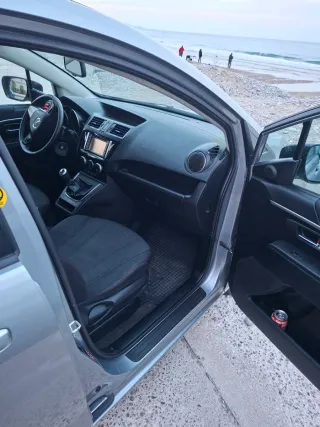 Mazda 5 2013  todos mantenimientos hechos