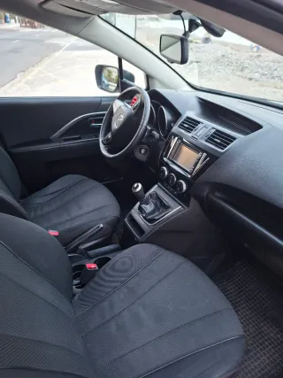 Mazda 5 2013  todos mantenimientos hechos