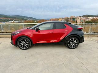 Toyota C-HR GR Sport 2025