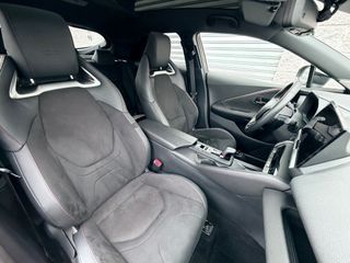 Toyota C-HR GR Sport 2025