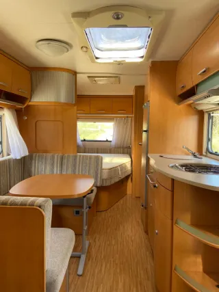 Caravana Hymer Eriba 3 ambientes