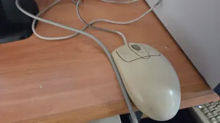 Ordenador retro Windows XP completo