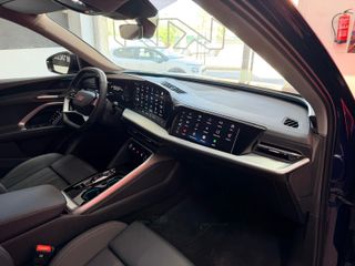 AUDI Q5 LAUNCH EDITION TDI QUATTRO 150 KW S TRONI
