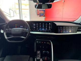 AUDI Q5 LAUNCH EDITION TDI QUATTRO 150 KW S TRONI
