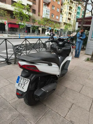 Kymco Grand Dink 300