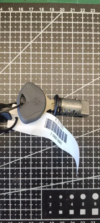 Maleta Vario BMW extensible Derecha nueva sin uso