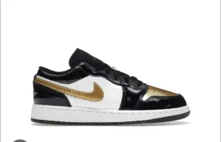 Nike Jordan 1 low gold toe unisex