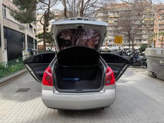 Nissan Primera 2006