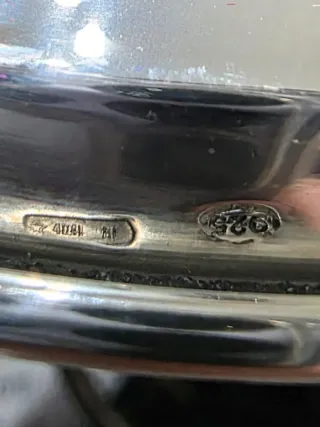 Lampada da tavolo in vetro e metallo