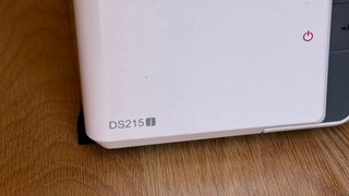Synology DS215j NAS - 2 bahias - sin discos