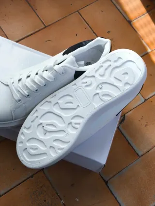 Zapatillas blancas plataforma talla 40