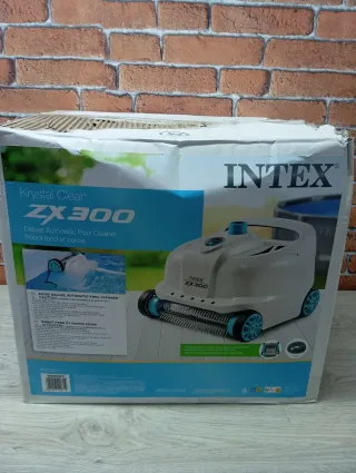 Robot Limpiafondos Intex ZX300