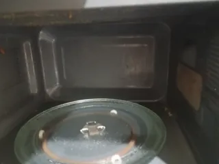 Microondas orbegozo plateado