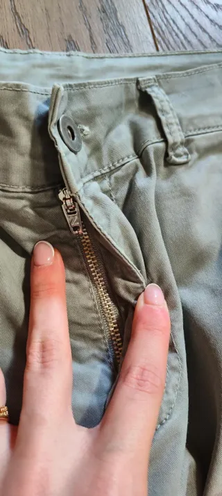 Pantaloni cargo verde salvia da ragazzo Scout