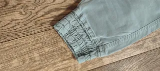 Pantaloni cargo verde salvia da ragazzo Scout