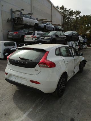 DESPIECE COMPLETO VOLVO V40 2.0 D