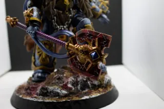 Figura Logan Grimnar Resina