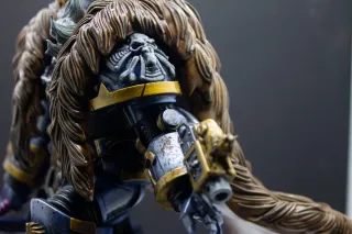 Figura Logan Grimnar Resina