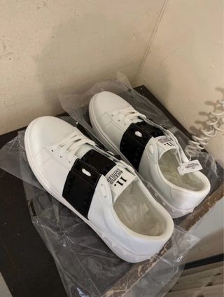 Valentino Rockstud Untitled sneakers bianche