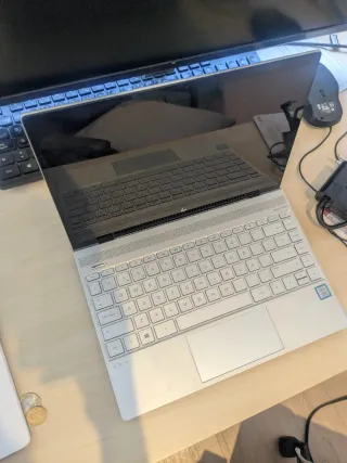 Ordenador portátil ligero HP Intel Core i5 8th gen