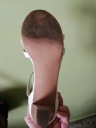 Sandalias tacón Marypaz blancas T.39