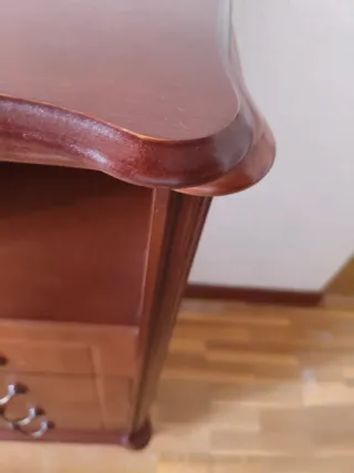 Mueble de madera para TV con tapa giratoria