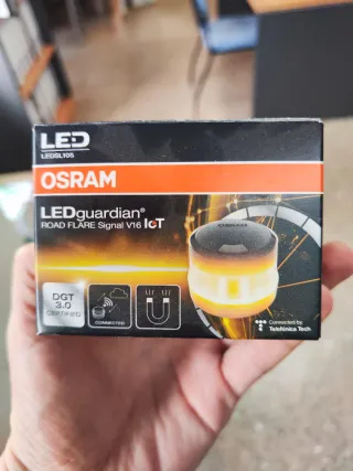 Luz V16 OSRAM LEDguardian Conectada DGT 3.0