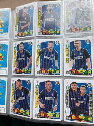 Álbum Calciatori Adrenalyn 2018-19 casi completo