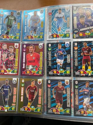 Álbum Calciatori Adrenalyn 2018-19 casi completo