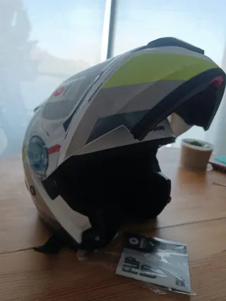 Casco SHIRO Explorer Blanco y Amarillo